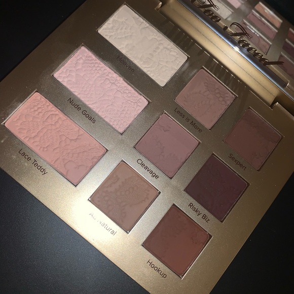 Too Faced Other - Too Faced Natural Matte eyeshadow pallete